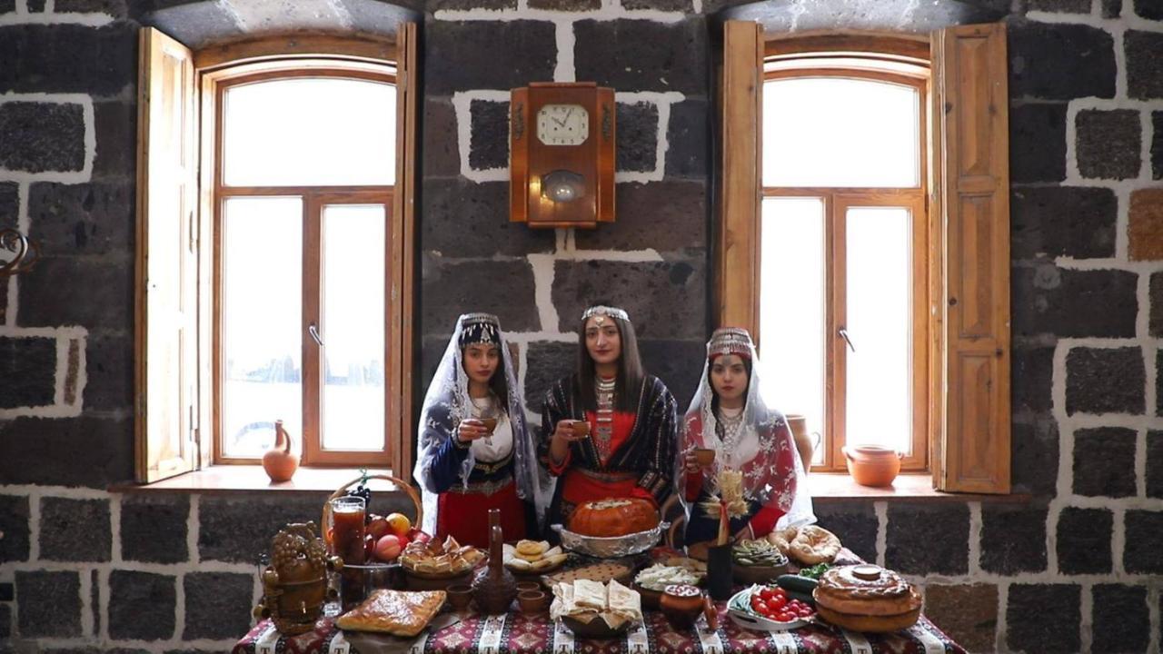 Guesthouse Emma Gyumri ภายนอก รูปภาพ